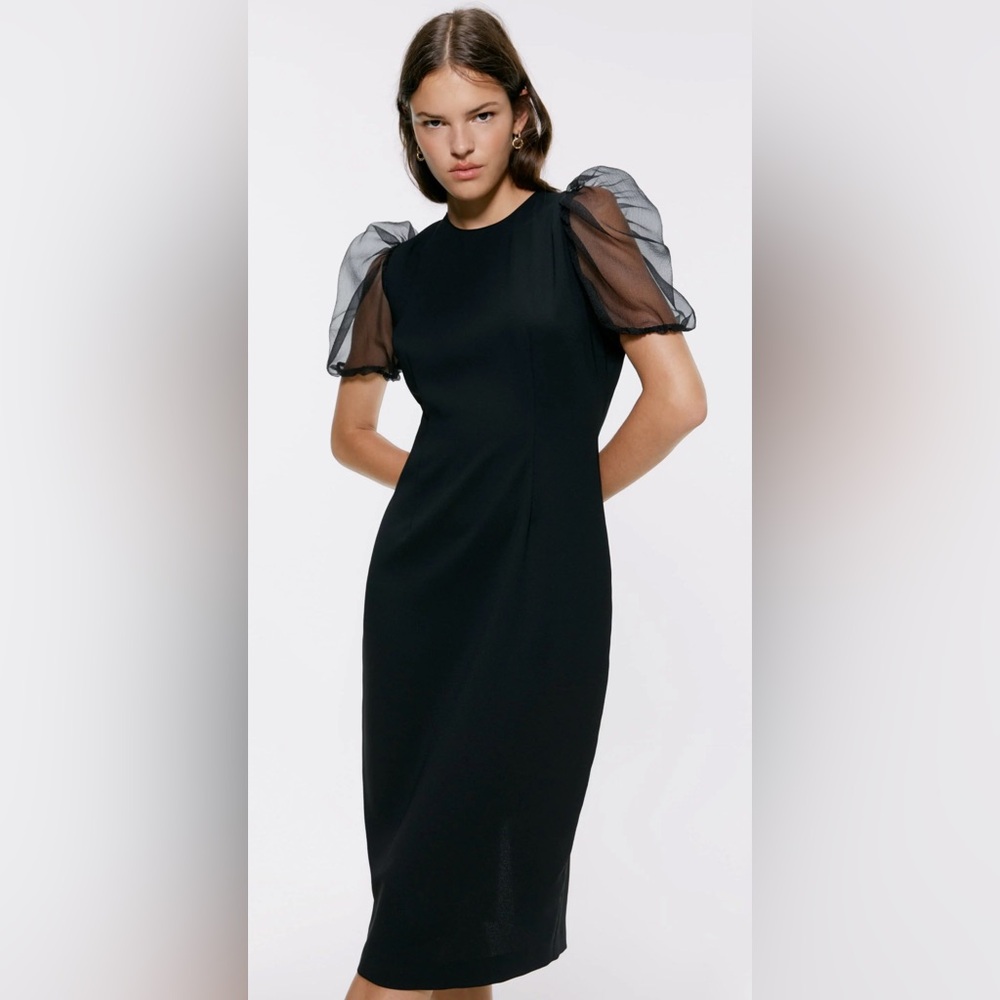 Zara Black puff sleeve dress XS